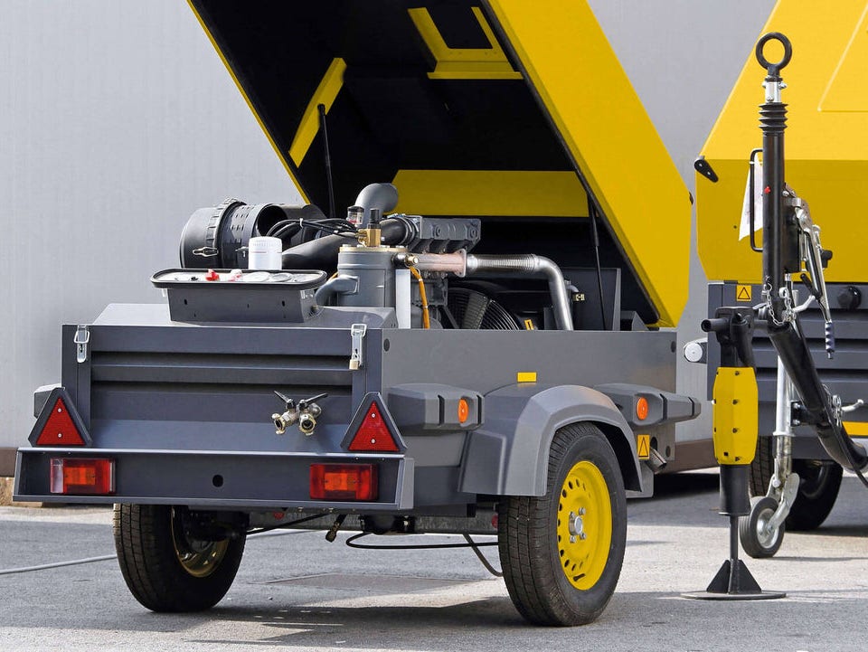 Mobile vacuum pump