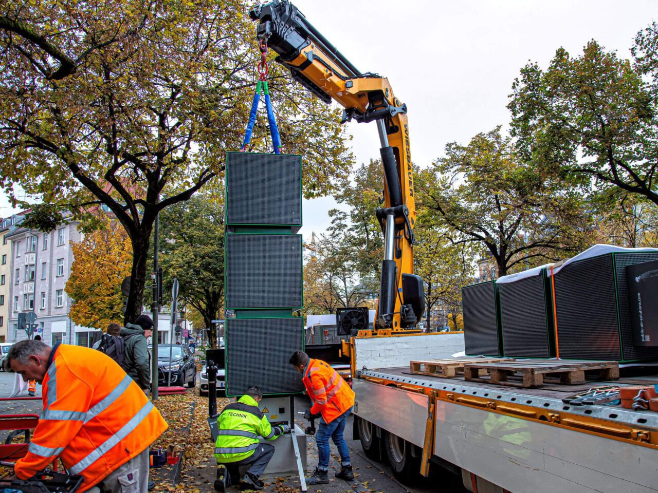 lettelse Nu vigtigste Filter columns will ensure cleaner air along Landshuter Allee