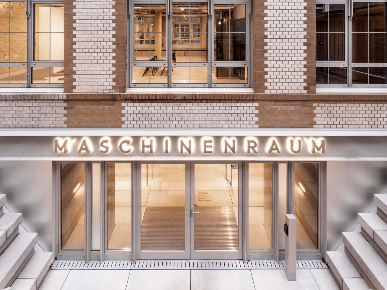 MANN+HUMMEL tritt dem Maschinenraum bei