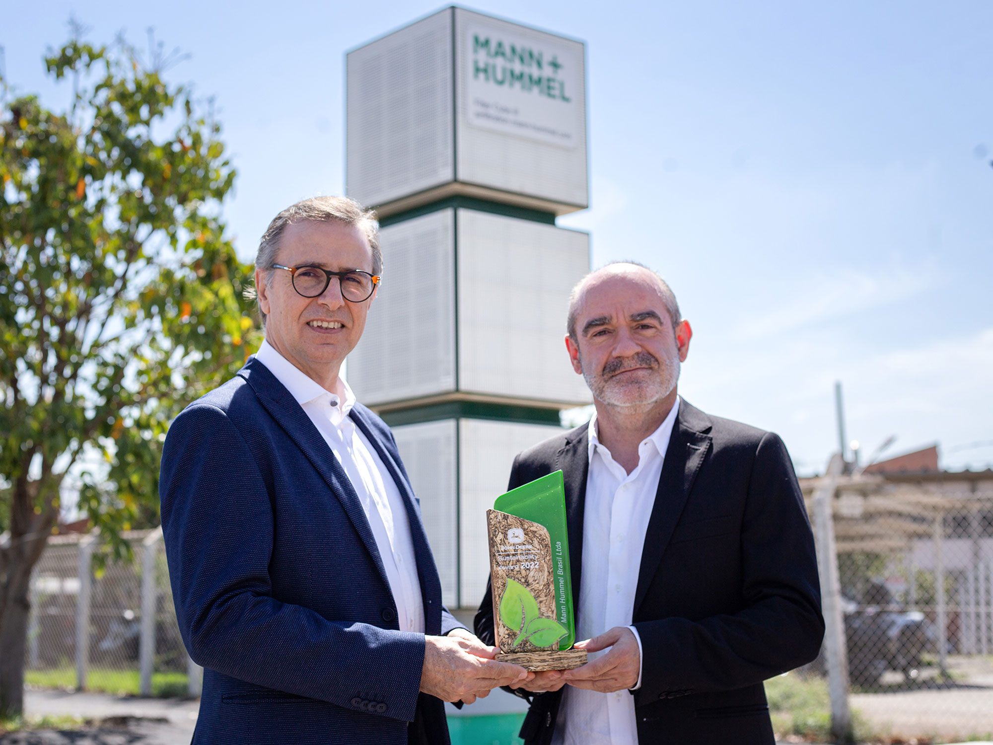 MANN+HUMMEL recebe premiação de sustentabilidade por torres de