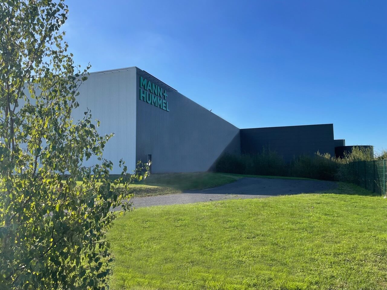 Neuer MANN+HUMMEL Standort in Laval