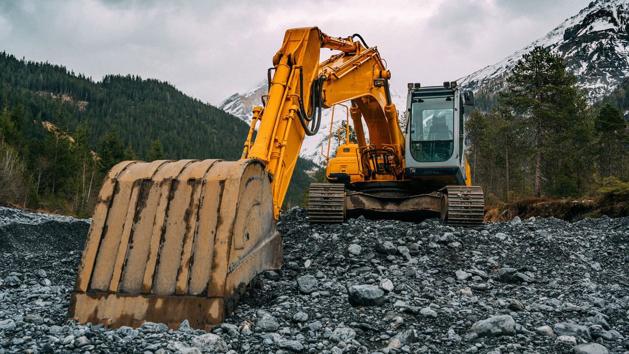 MANN+HUMMEL Filter für Baumaschinen, Baugeräte & Nutzfahrzeuge